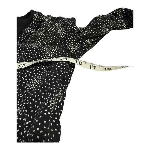 Loft Petite 0 Black & White Scattered Dot Split Neck Long Sleeved Side Zip Dress - Picture 5 of 6